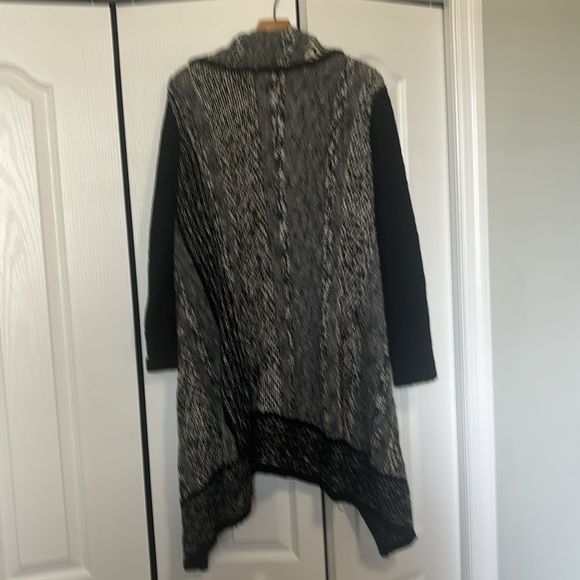 Coldwater creek long shrug sweater - Picture 3 of 3